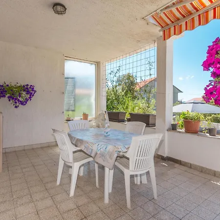 4 Bedroom Amazing In * Sukosan